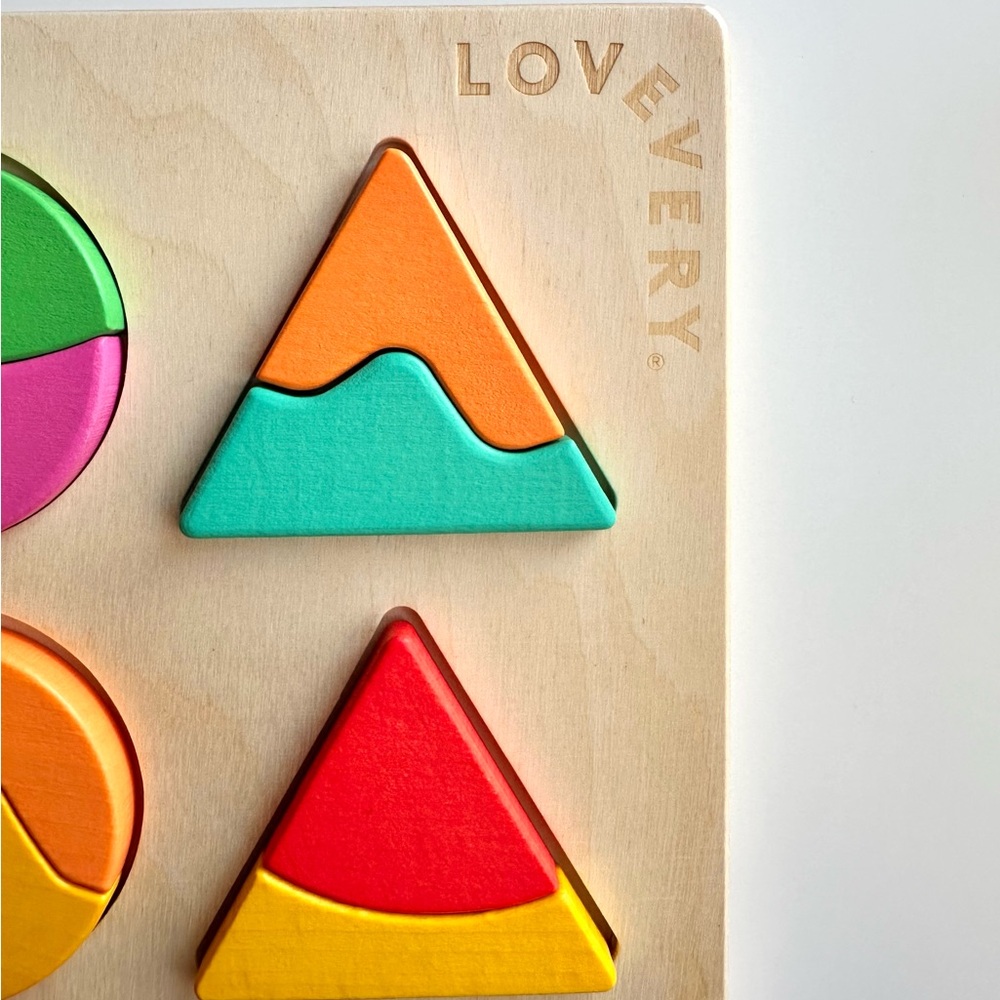 Lovevery Land and Sky Two-part Puzzle Board 34-36 Months Free Spirit Play Kit - Picture 2 of 3